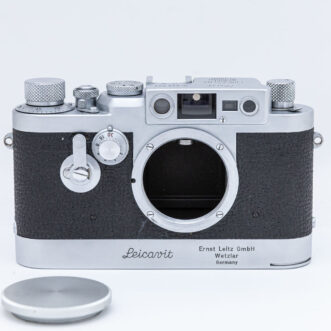 PROMOTION. NEAR MINT Leica IIIg Leicavit 포함, 바디 캡 레인지 파인더