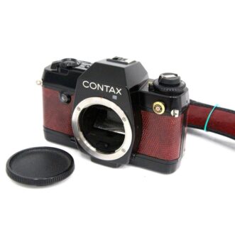 NEAR MINT Contax 137 MD QUARTZ Body 50th Anniversary Model, Strap, Body Cap 近乎全新康泰时 137 MD 石英机身 50 周年纪念版，含表带和机身盖