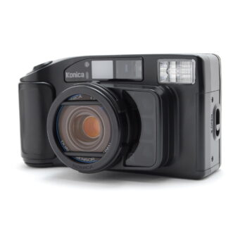 NEAR MINT Konica MR 640 35mm Film Point and Shoot Camera, Lens Guard 近全新柯尼卡 MR 640 35 毫米膠卷傻瓜相機,附鏡頭保護罩